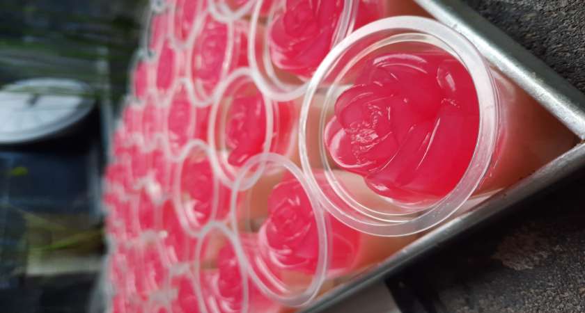Puding mawar